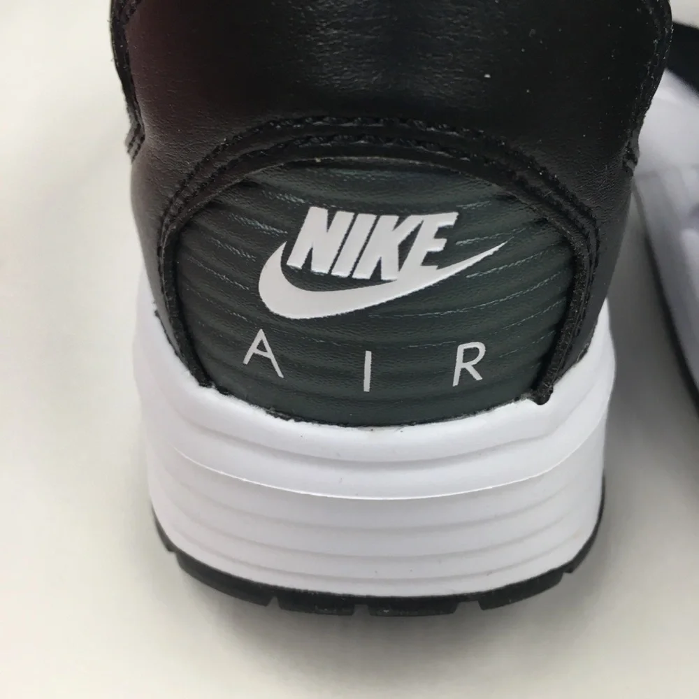 Nike Air Max Solo Athletic Sneaker 12 Black Sport Streetwear Gorpcore Athleisure